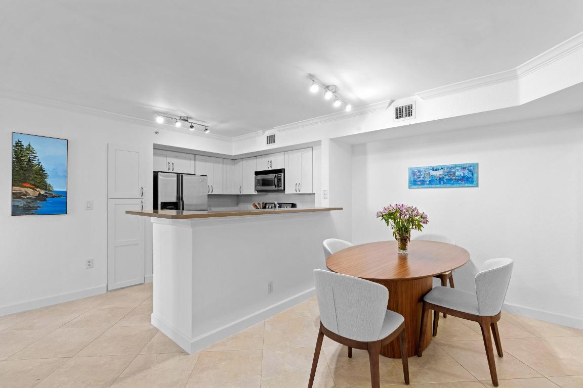 1801 N Flagler Dr 303