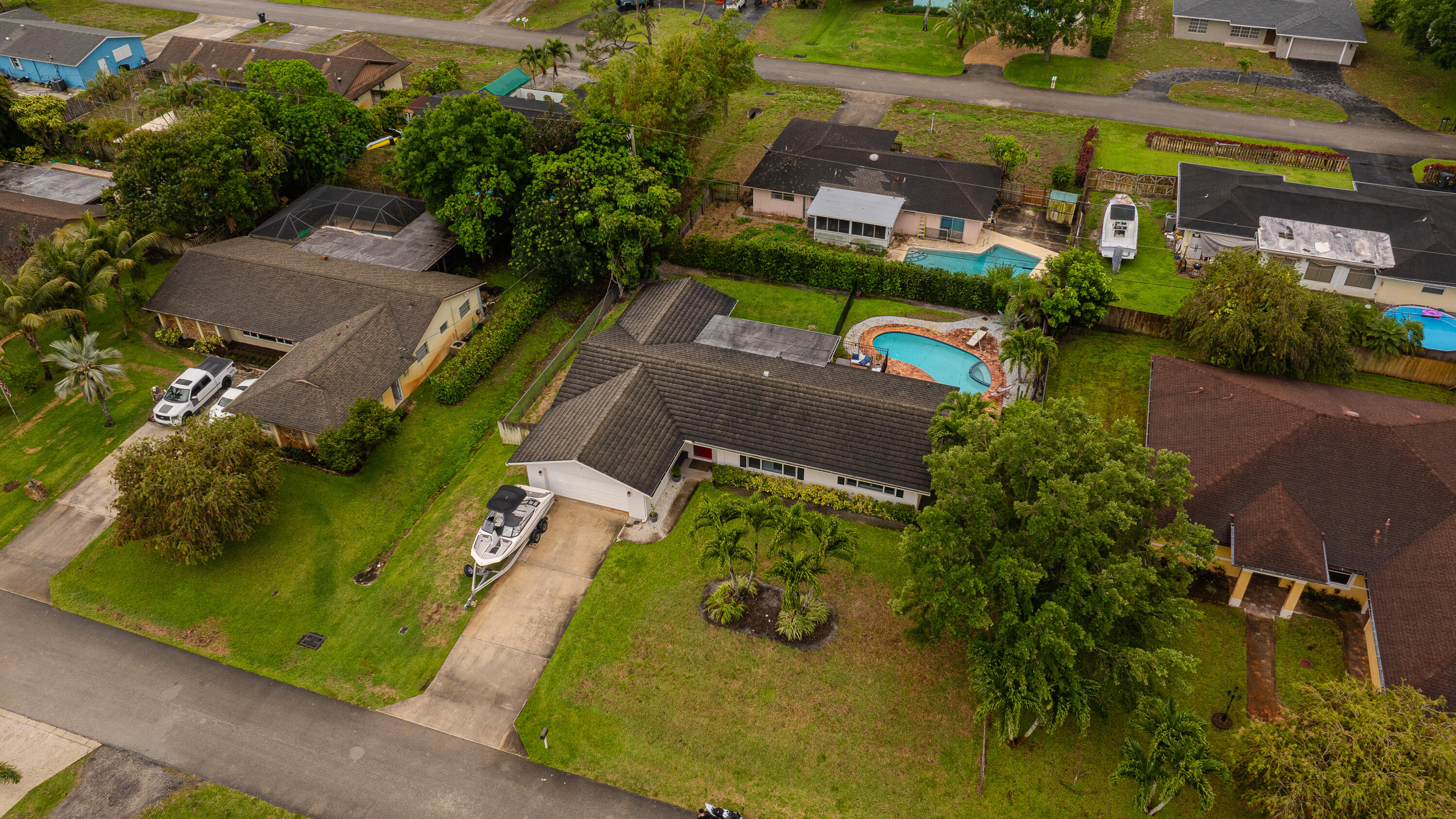 FLORIDA GARDENS 4 - Residential