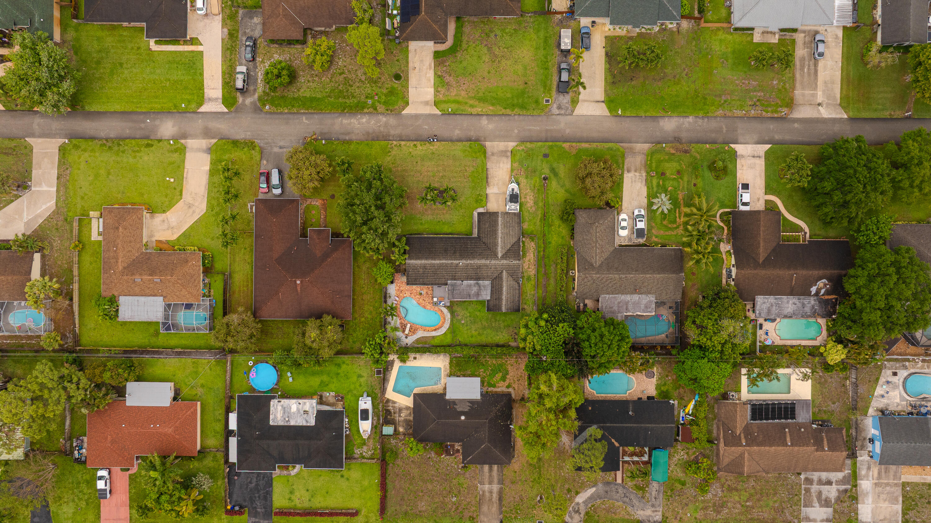 FLORIDA GARDENS 4 - Residential