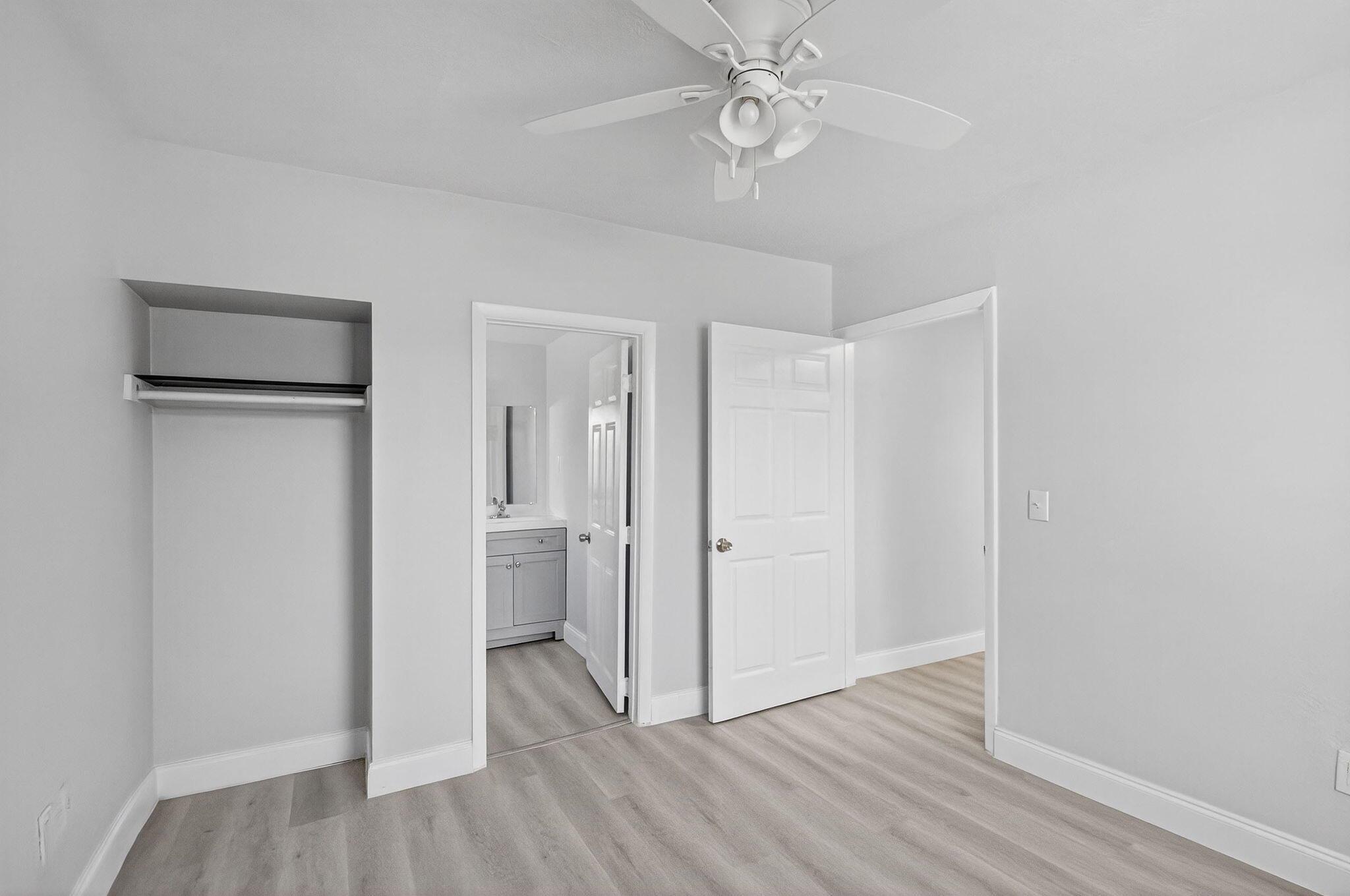 TOWN OF LAKE WORTH LTS 28 - Residential Income