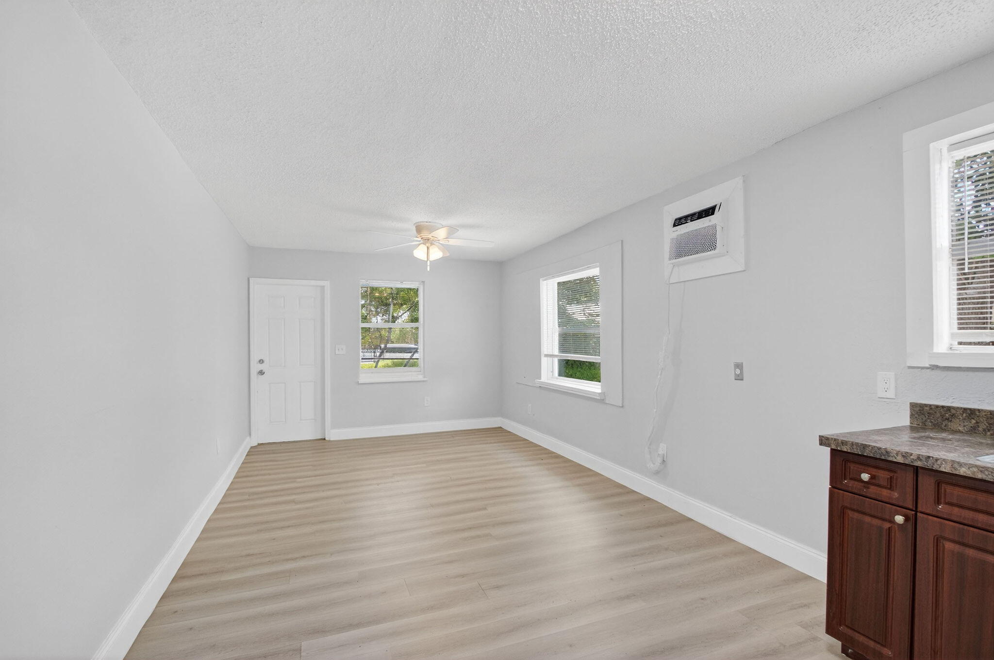 TOWN OF LAKE WORTH LTS 28 & 29 BLK 127 - Residential Income