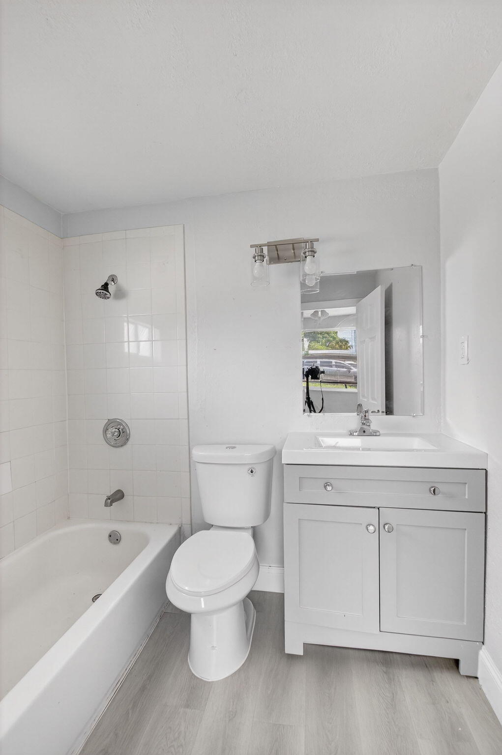 TOWN OF LAKE WORTH LTS 28 & 29 BLK 127 - Residential Income