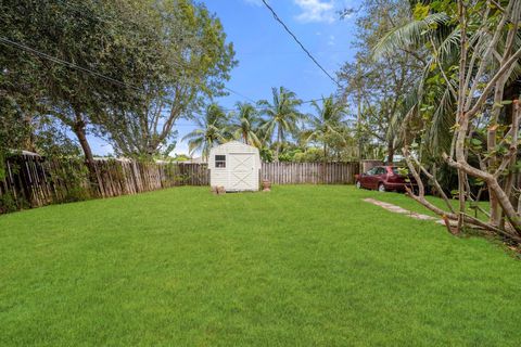 A home in Lake Worth Beach