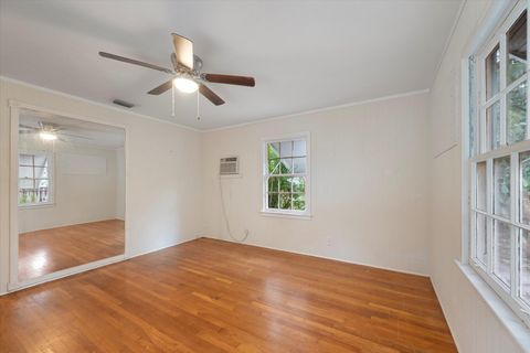 A home in Lake Worth Beach