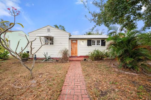 A home in Lake Worth Beach