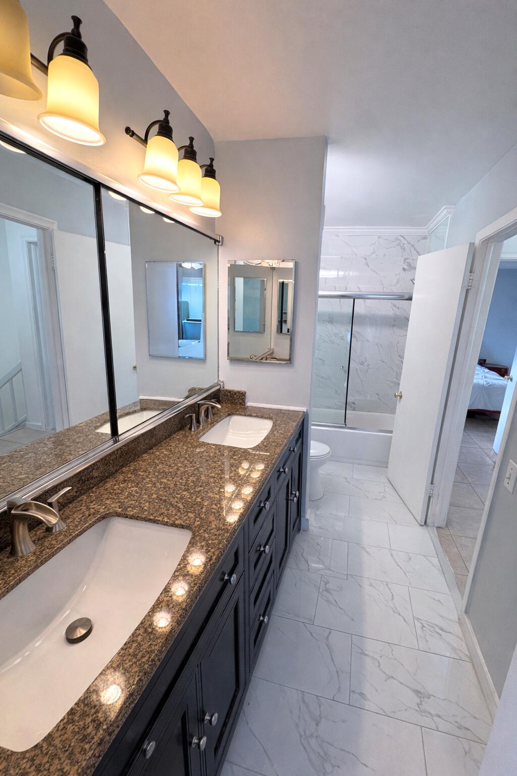 THE COUNTRY TOWNHOMES - Residential