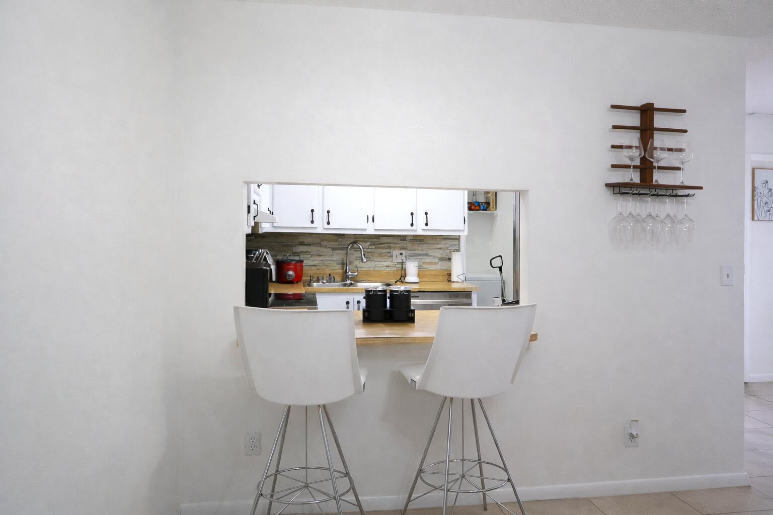 THE COUNTRY TOWNHOMES - Residential