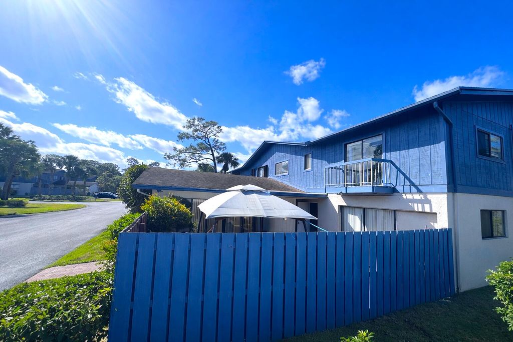 Photo of 4581 Holly Lake Drive, Lake Worth, FL 33463 (MLS # R11162889)