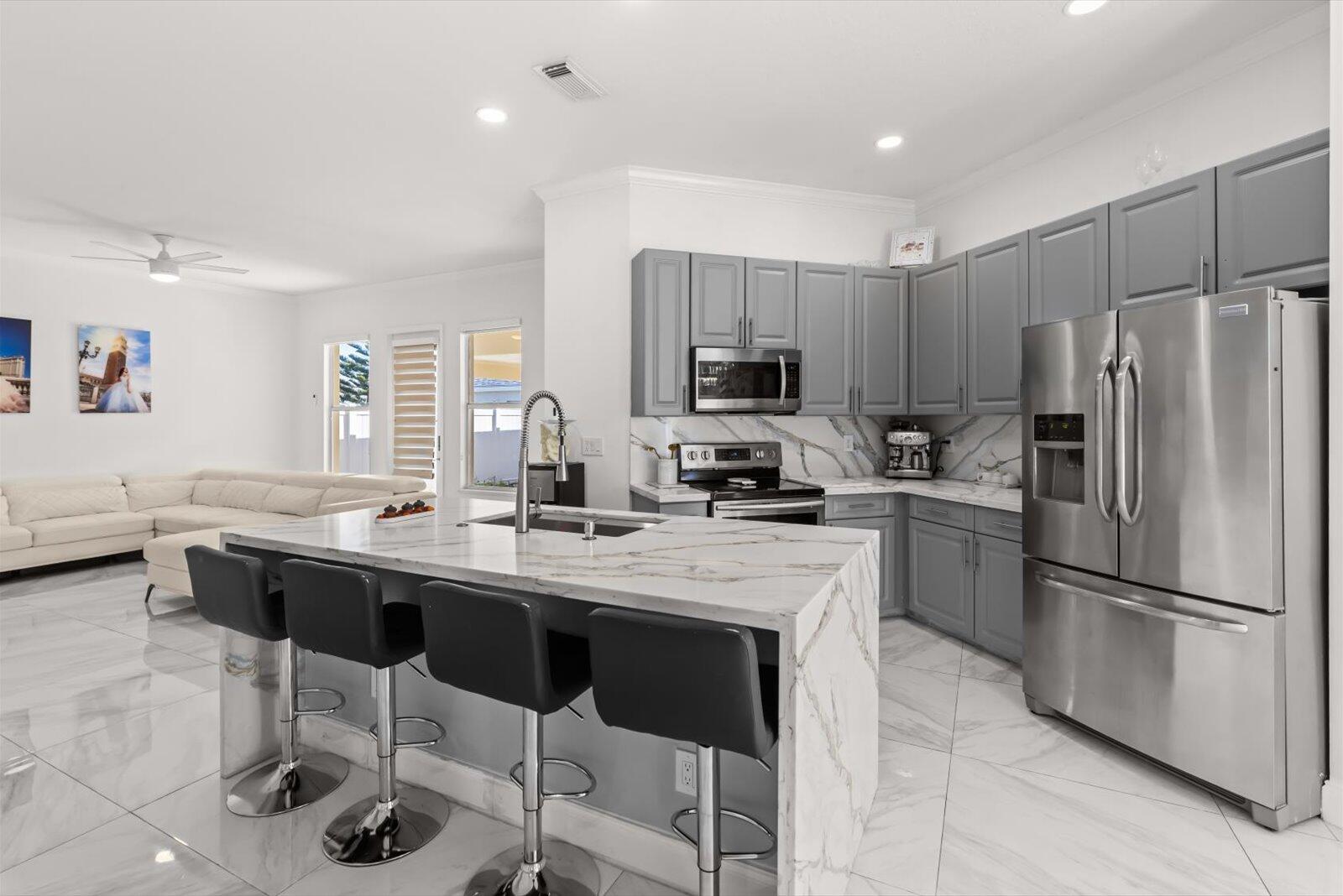 TRADITION PLAT NO 2 - Residential