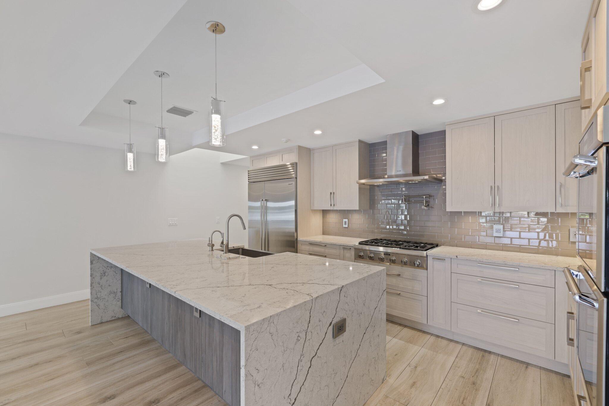 Boca Marina - Residential