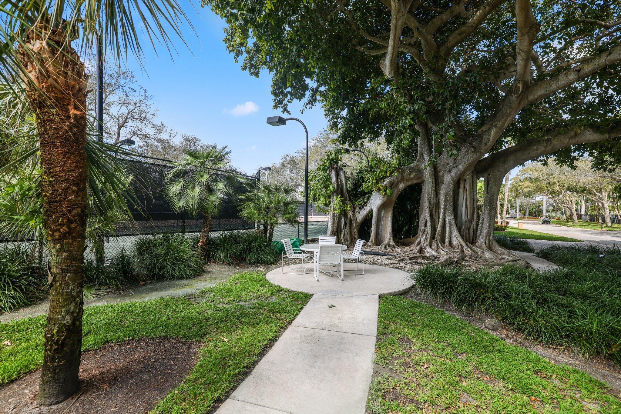 Boca Marina - Residential