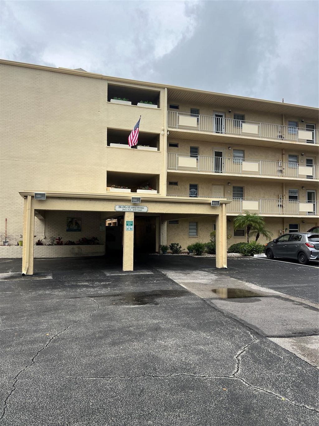 Photo of 2615 NE 3rd Court #213, Boynton Beach, FL 33435 (MLS # B26010884)