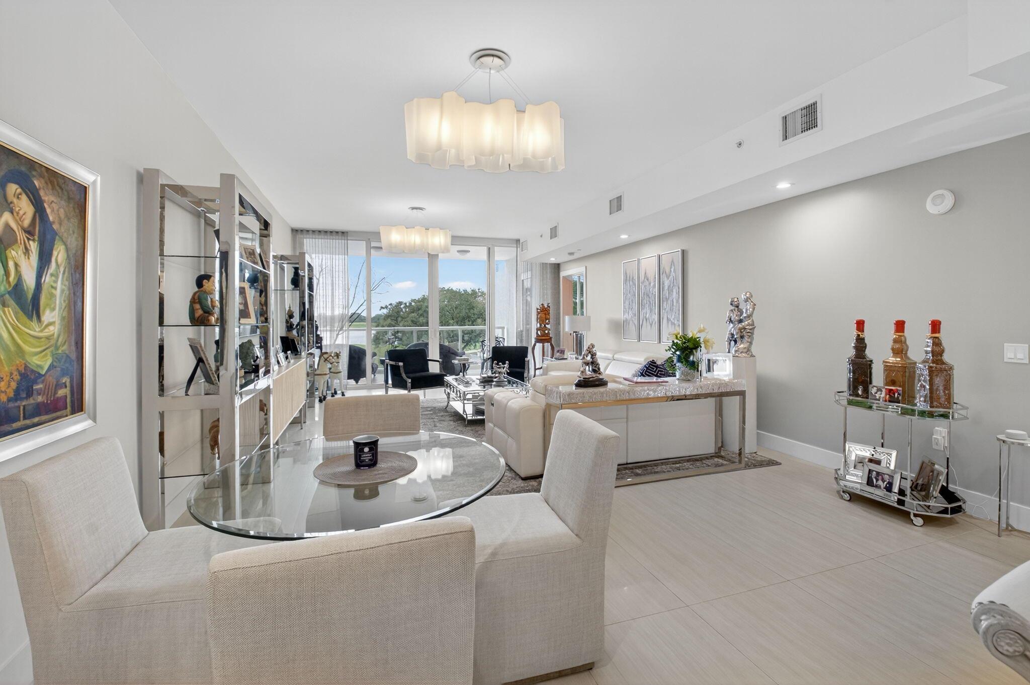 BOCA WEST / Akoya - Residential