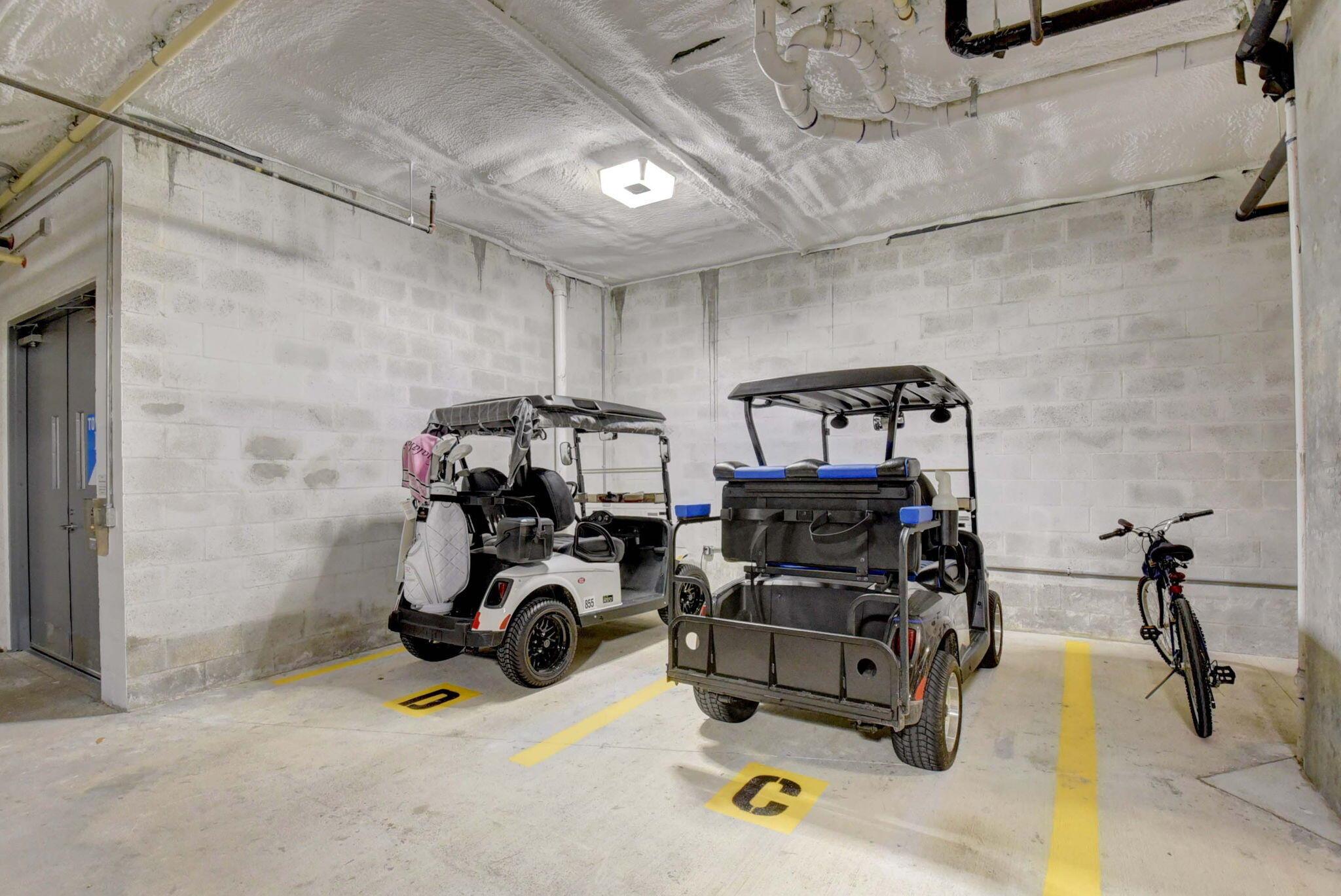 BOCA WEST / Akoya - Residential