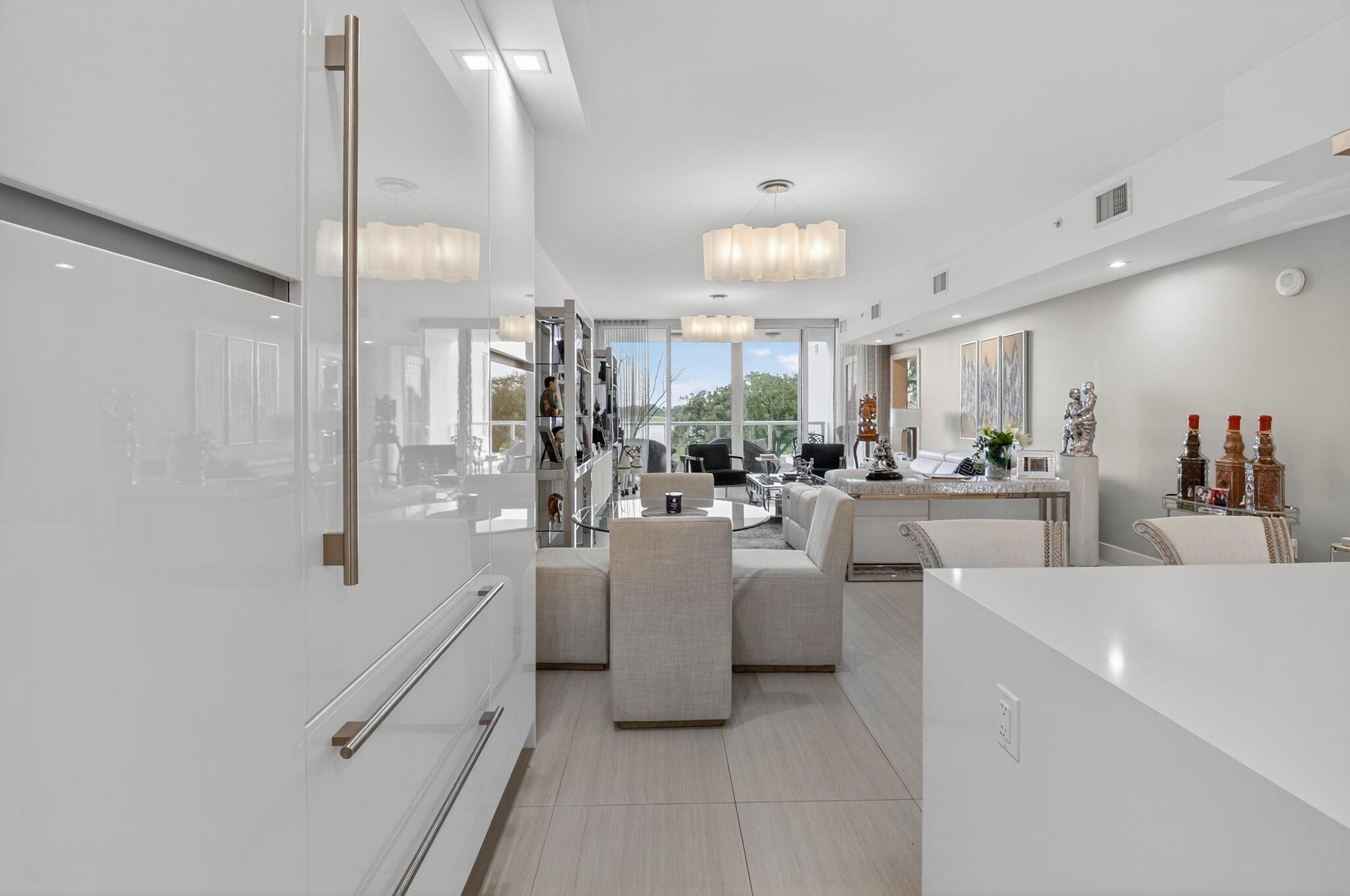 BOCA WEST / Akoya - Residential