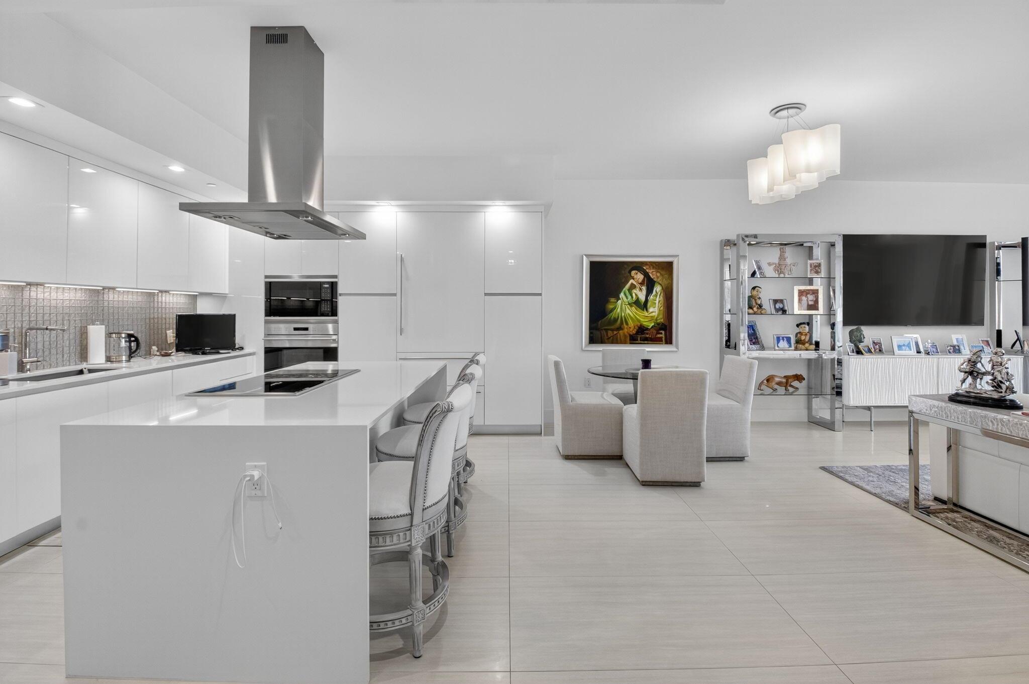 BOCA WEST / Akoya - Residential