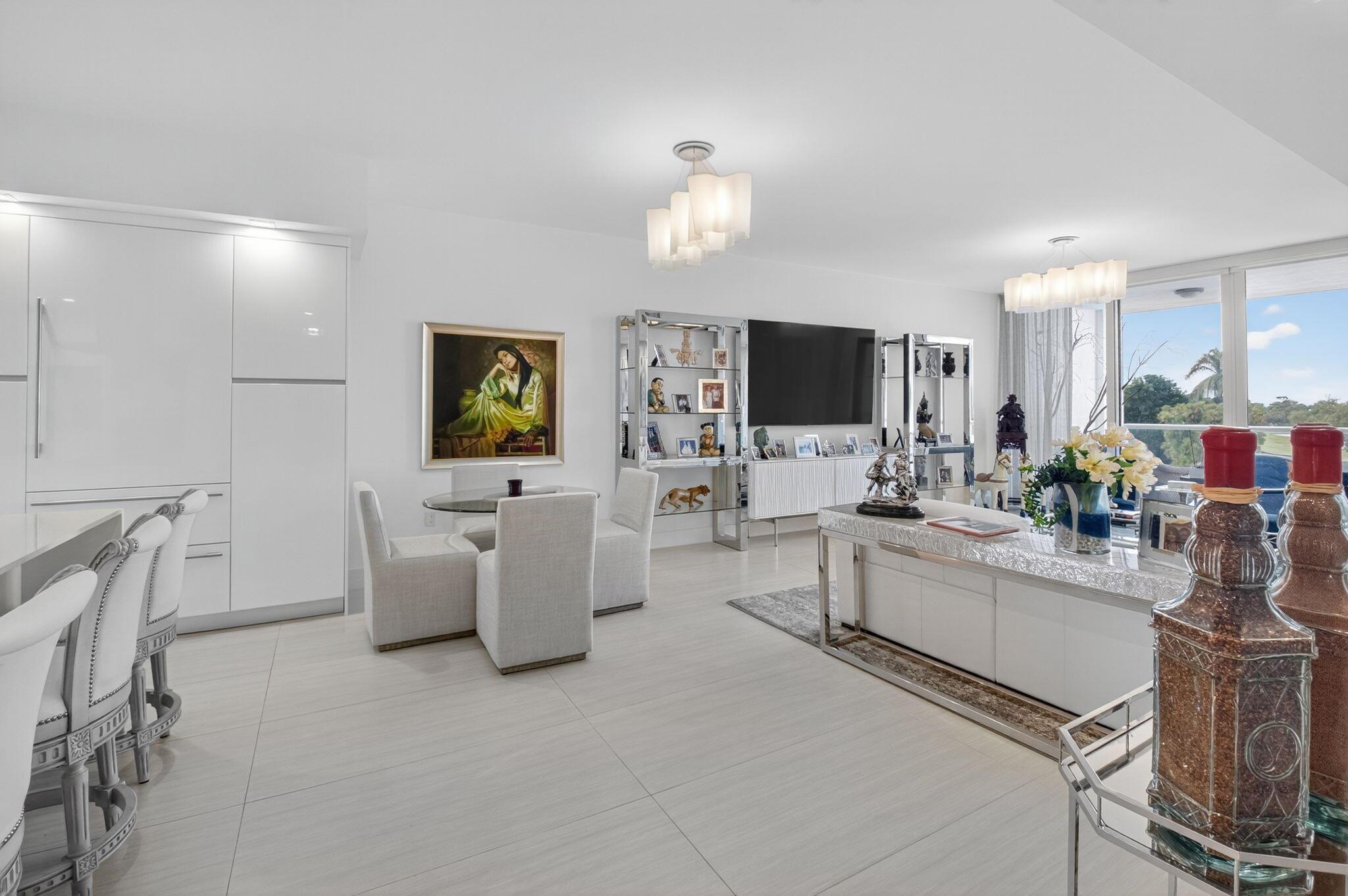 BOCA WEST / Akoya - Residential