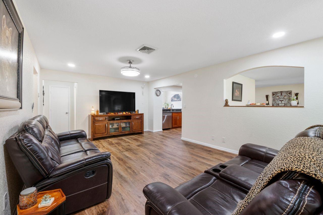 Coral Springs Country Club - Residential