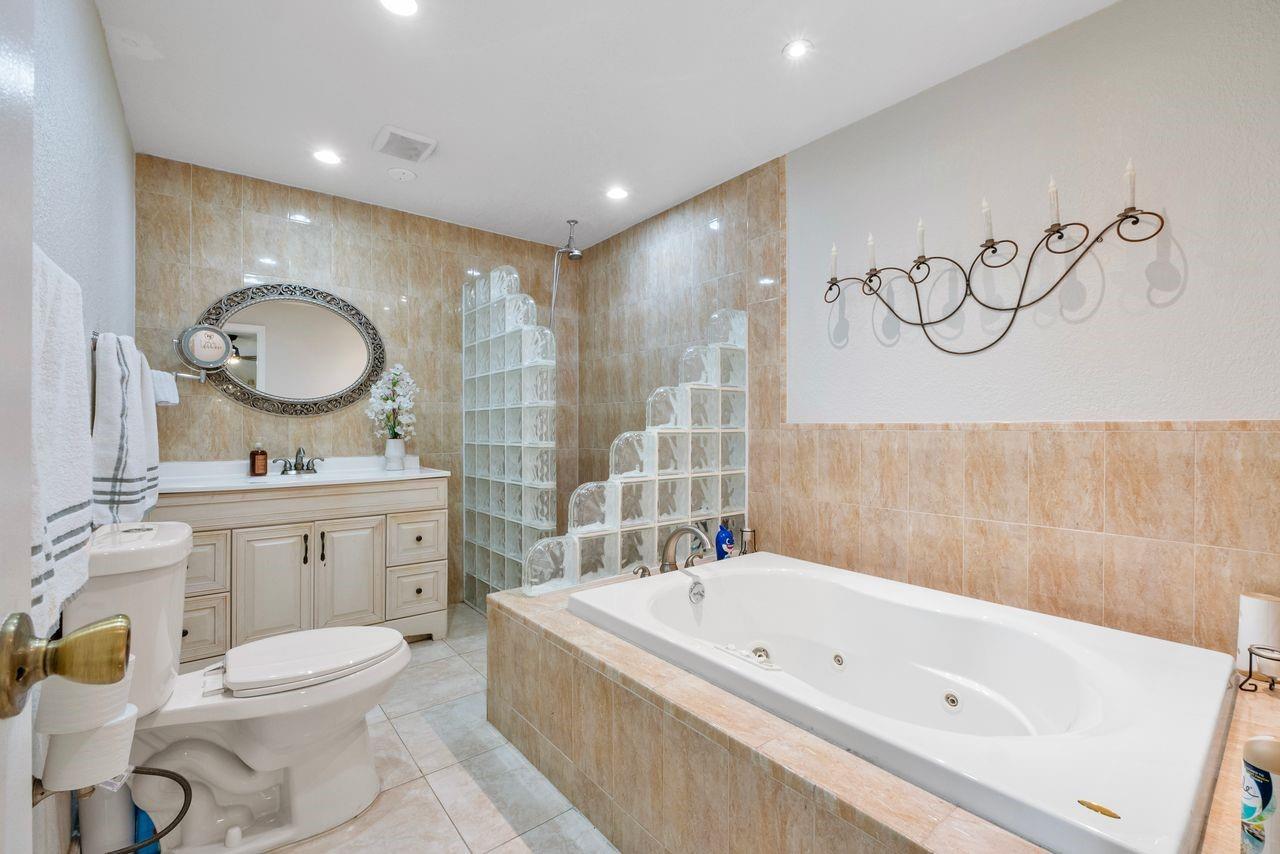 Coral Springs Country Club - Residential