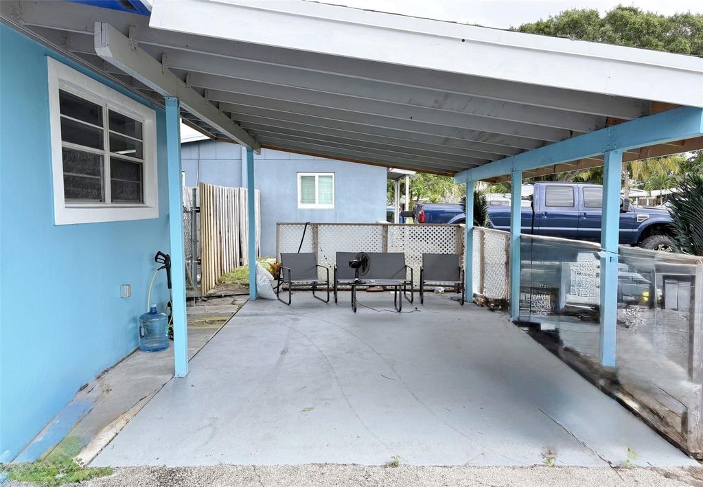 Photo of 4201 NW 12th Avenue, Fort Lauderdale, FL 33309 (MLS # F10526887)