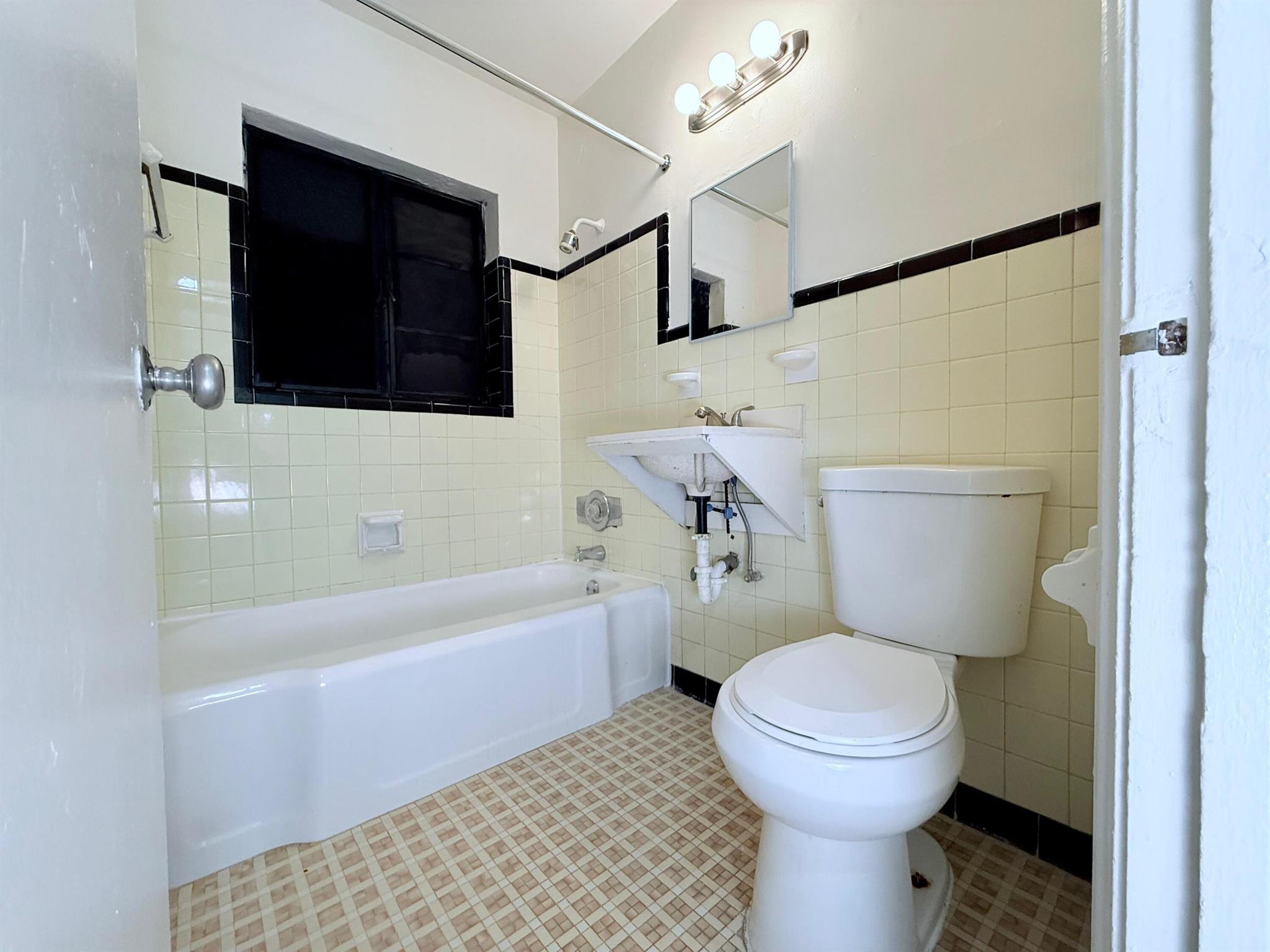 NORTHWOOD ADD - Residential Lease