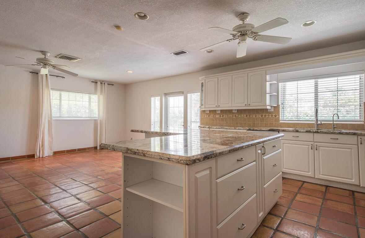 CAMINO GARDENS SEC 3 - Residential Lease