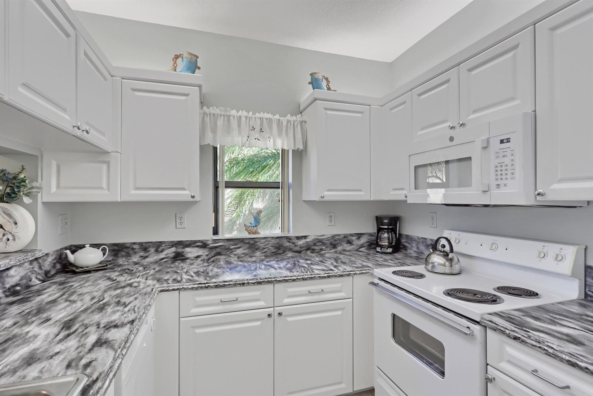 OCEAN TRACE CONDO - Residential Lease