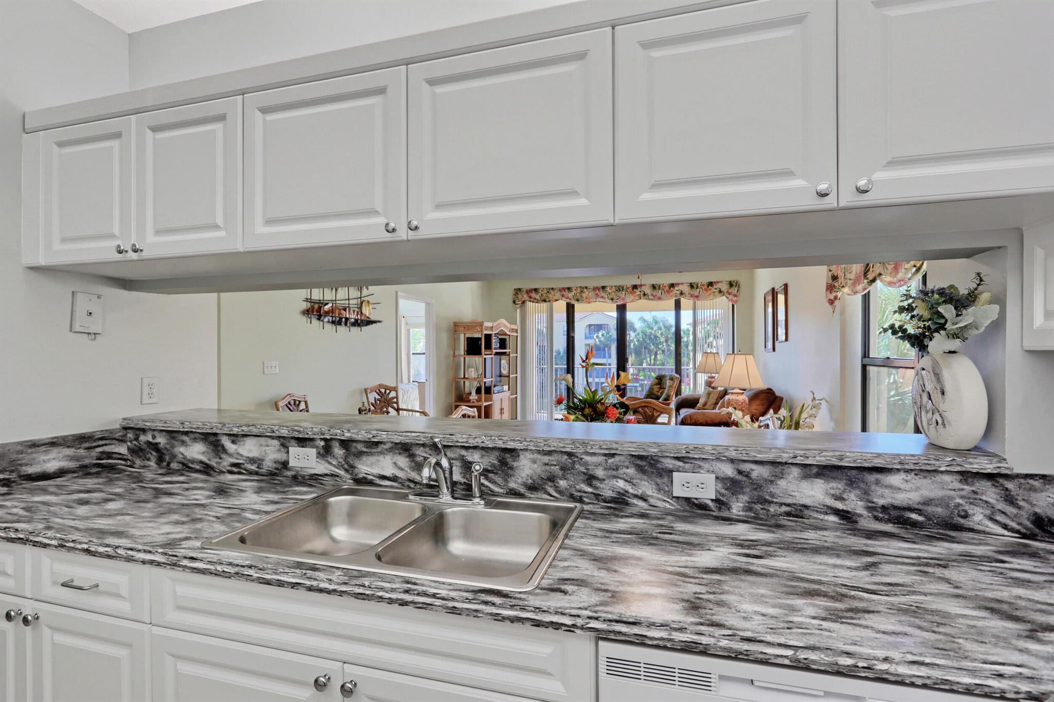 OCEAN TRACE CONDO - Residential Lease