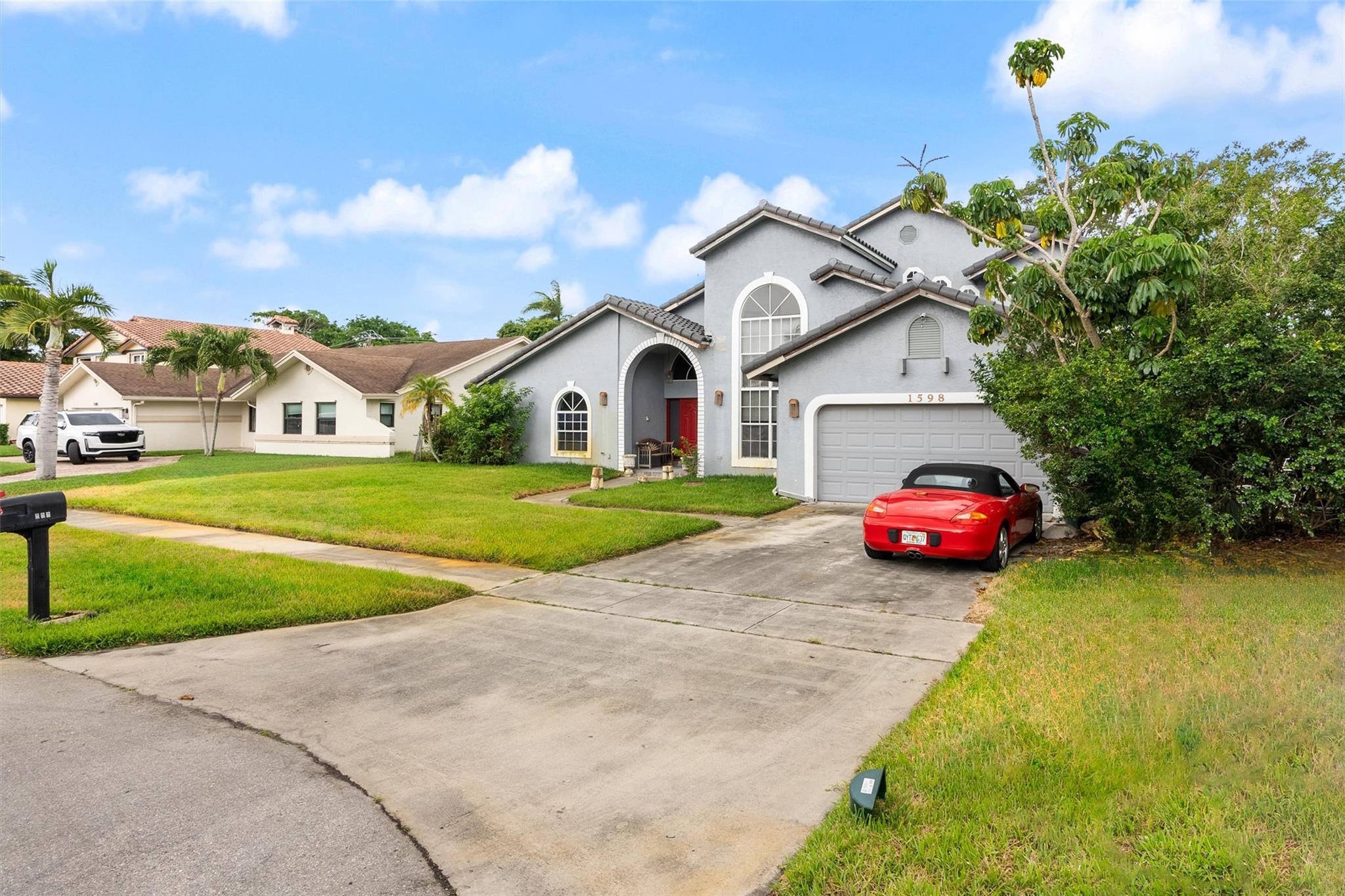 1598 SW 17th St