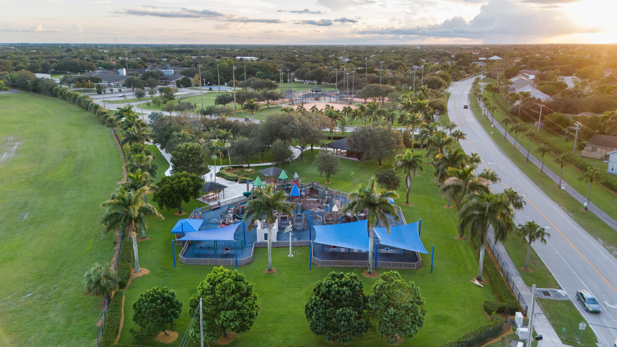 LAKEFIELD OF THE LANDINGS AT WELLINGTON - Residential