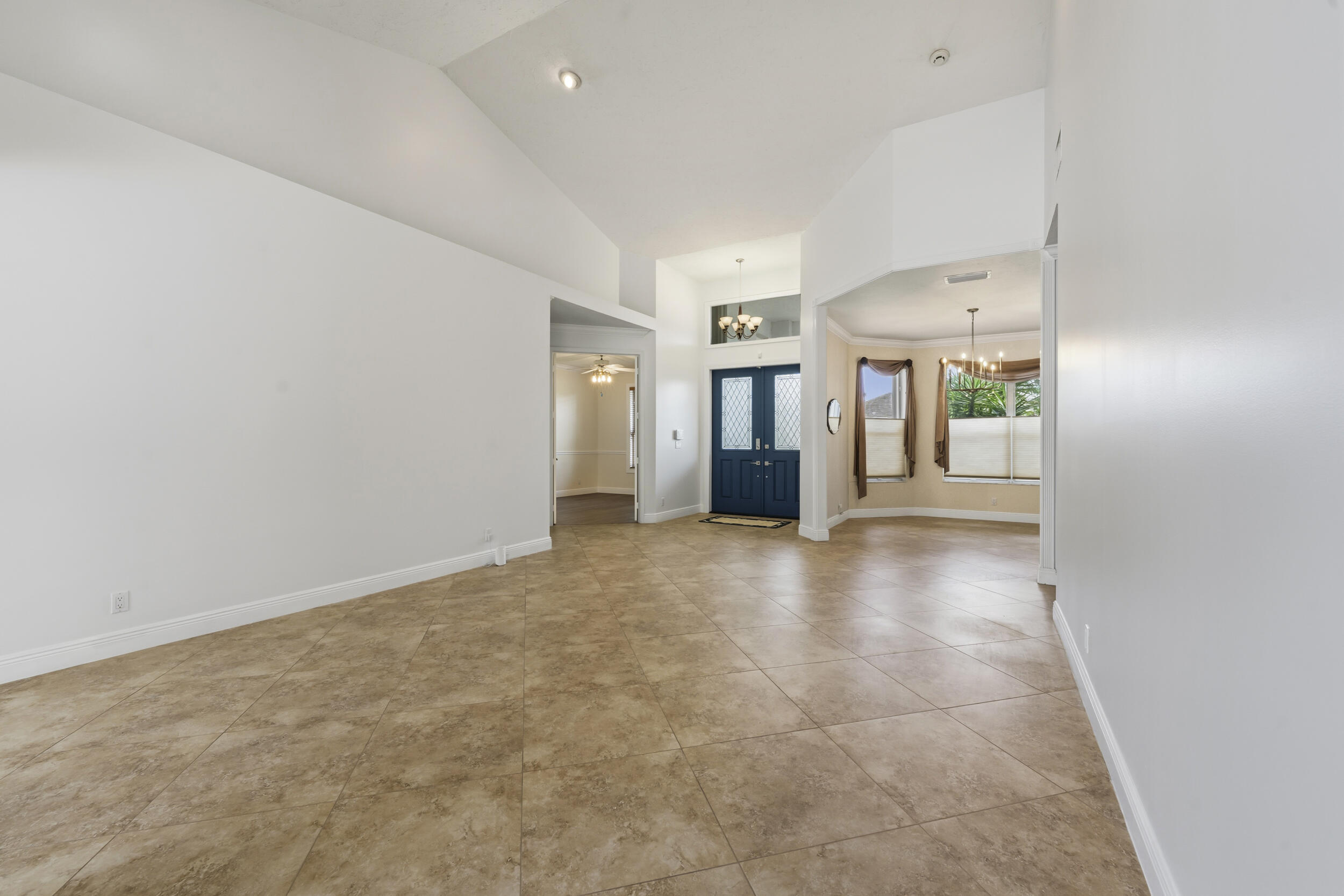 LAKEFIELD OF THE LANDINGS AT WELLINGTON - Residential