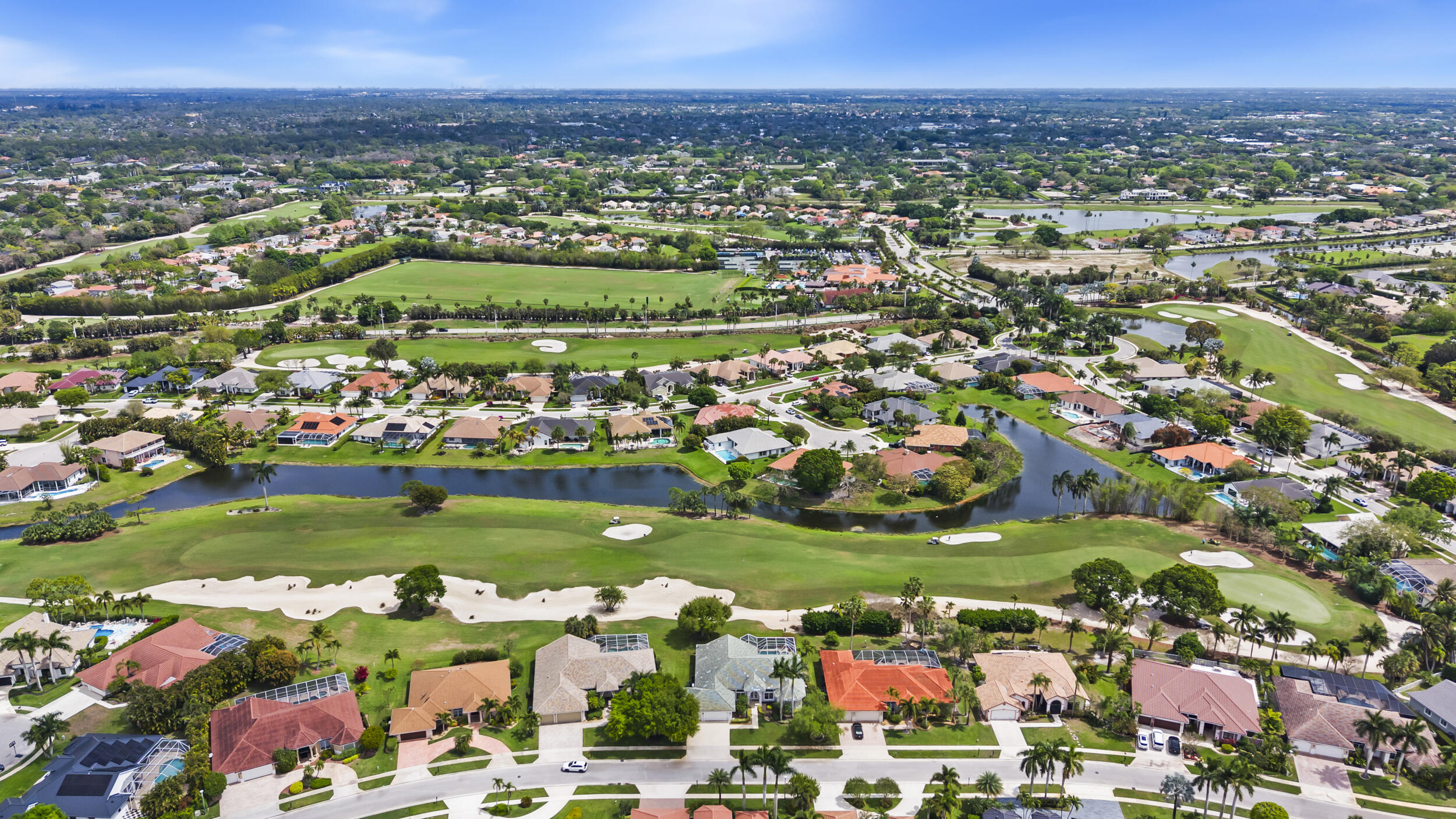 LAKEFIELD OF THE LANDINGS AT WELLINGTON - Residential