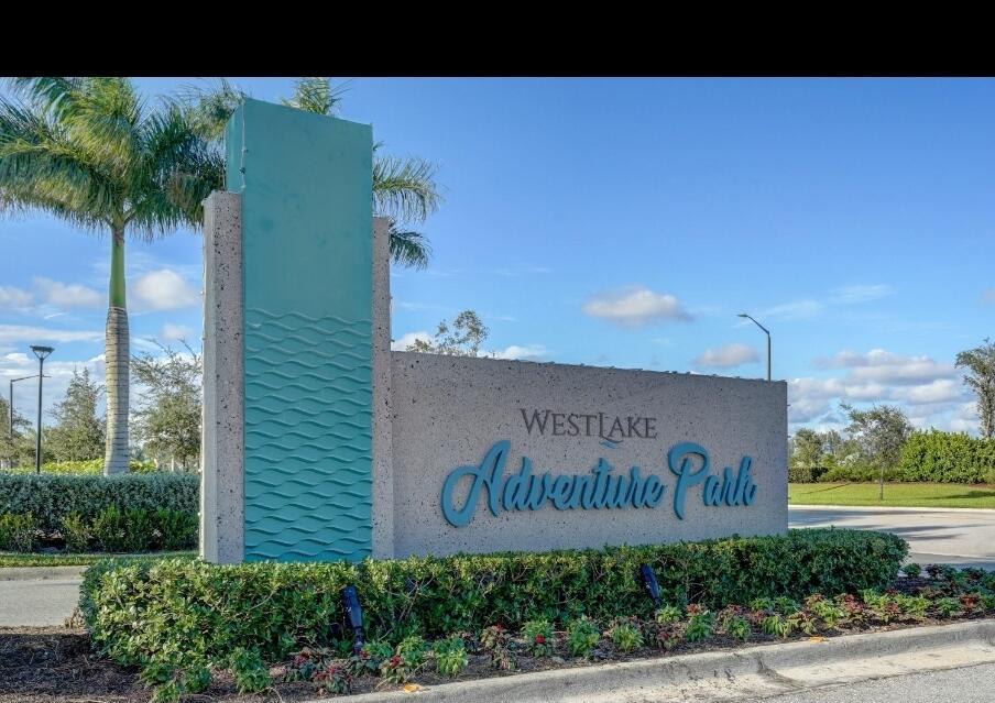 CRESSWIND PALM BEACH - Residential