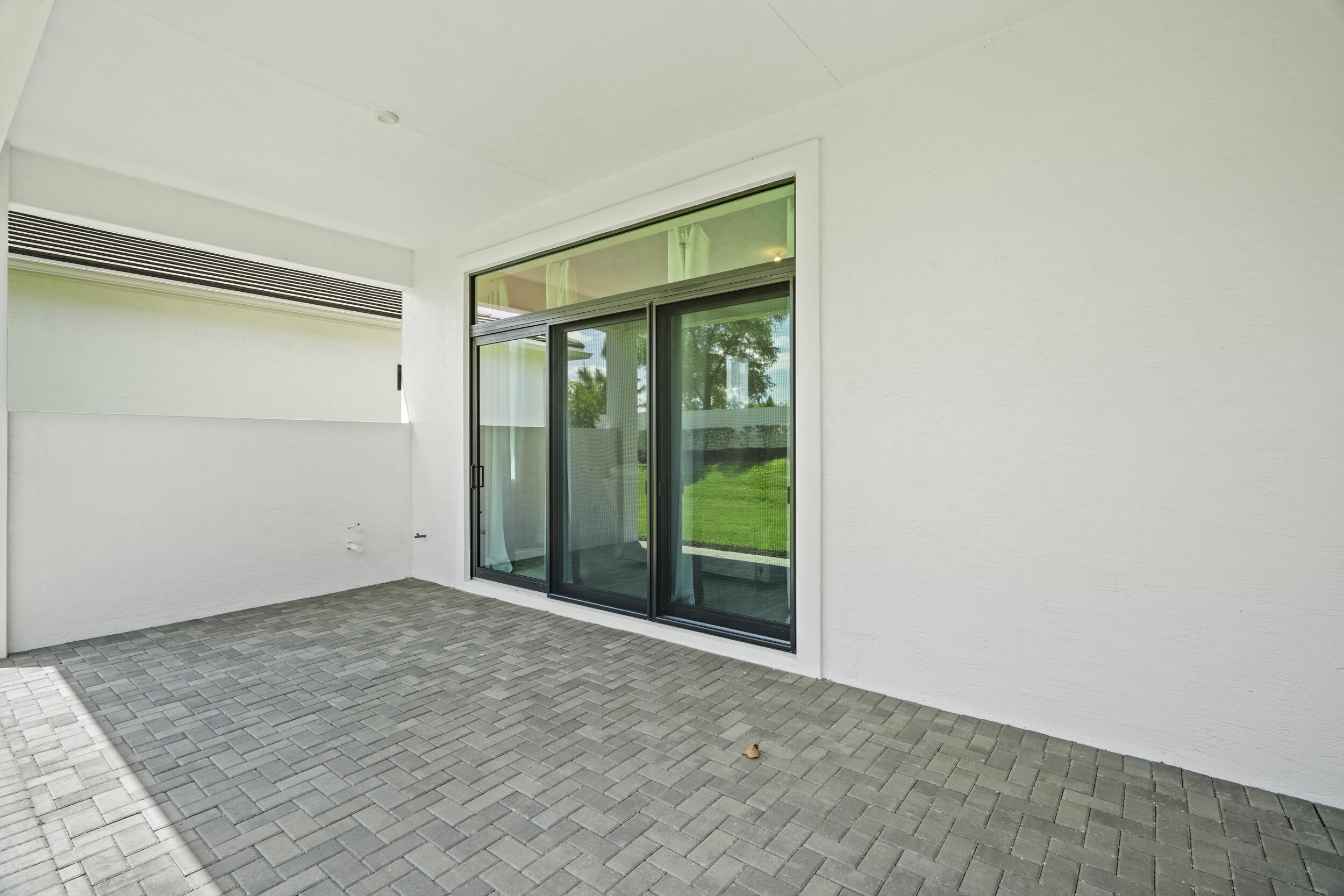 VERANDA ESTATES PHASE 1 - Residential