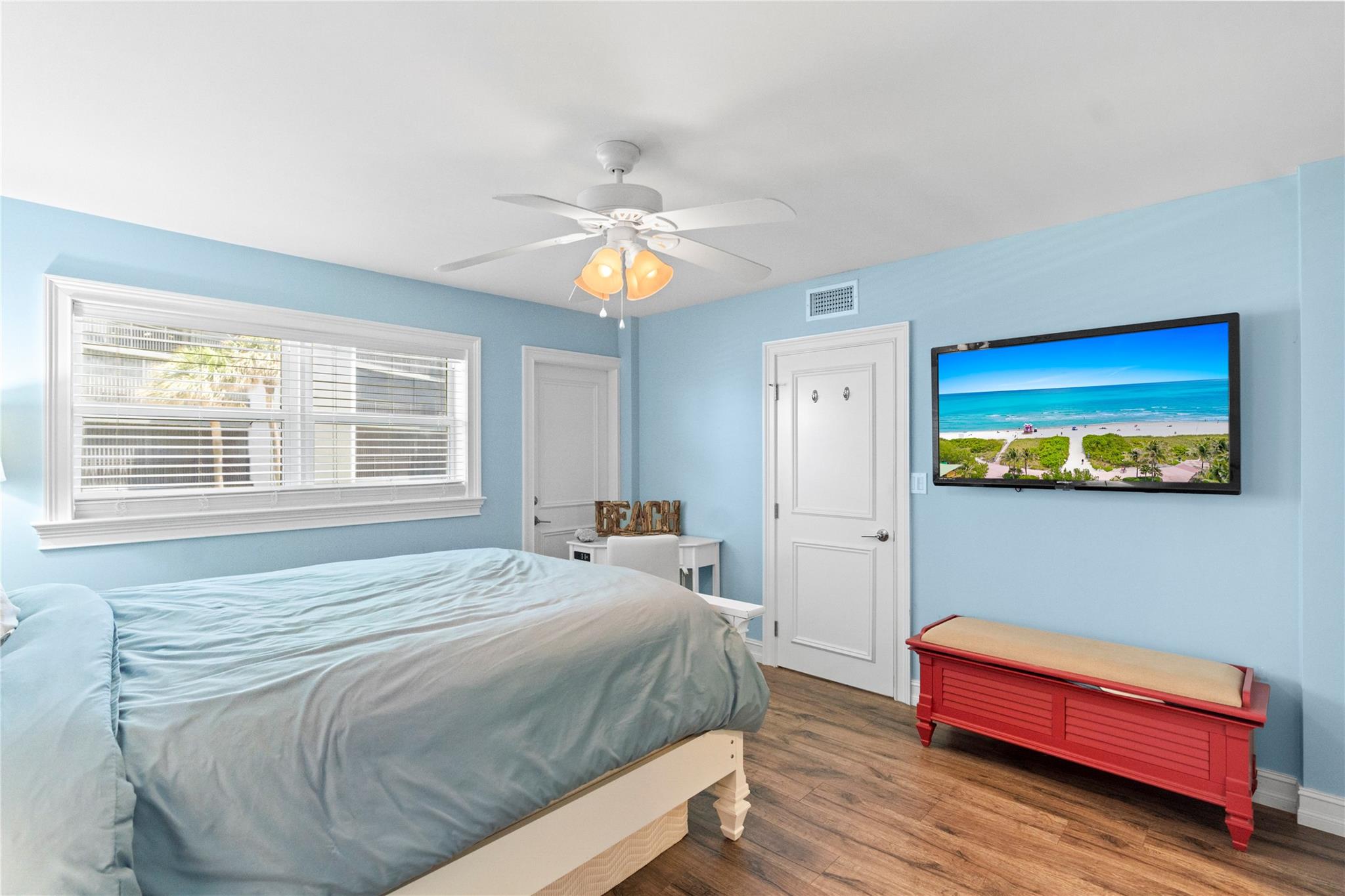 HILLSBORO COLONNADE - Residential