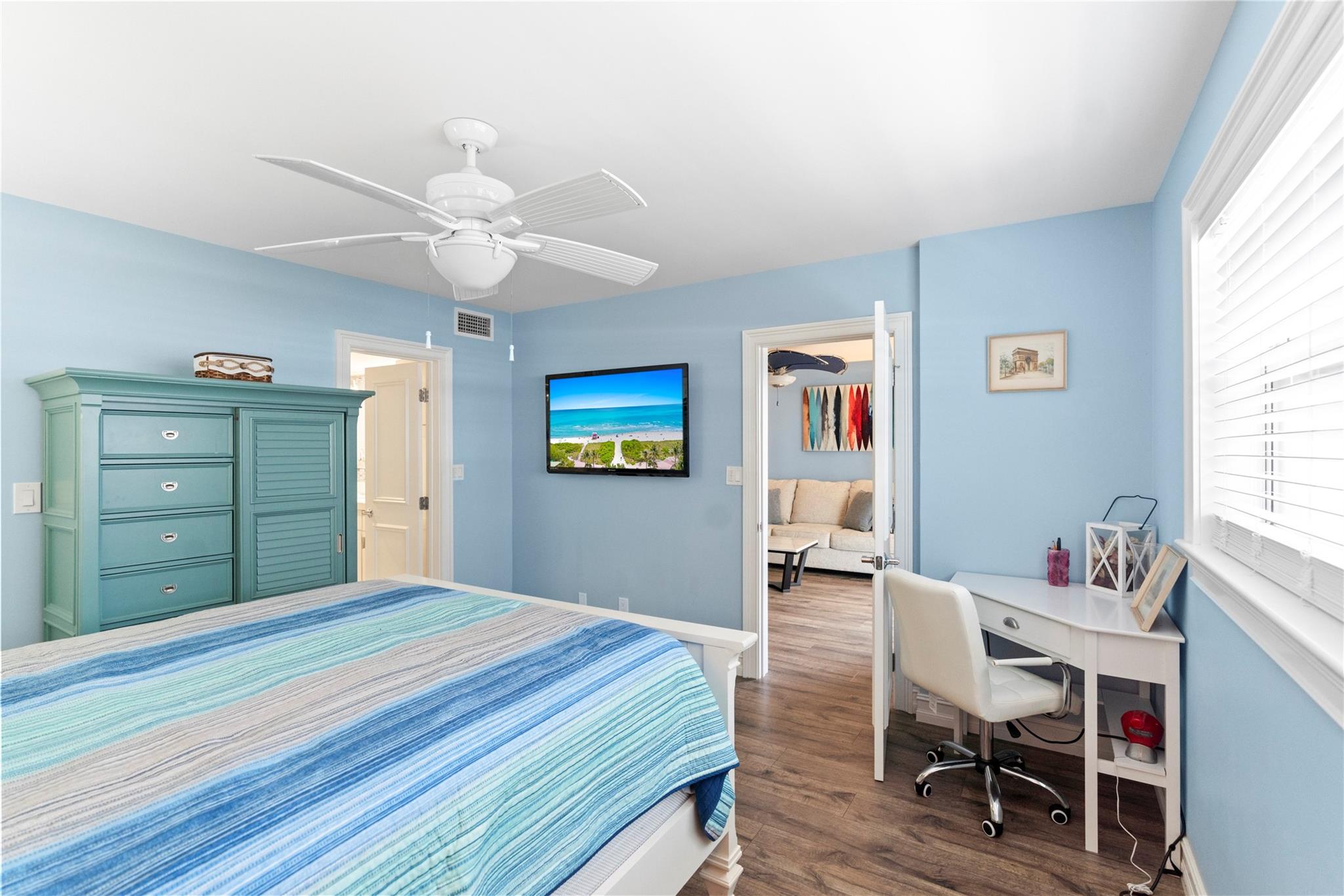 HILLSBORO COLONNADE - Residential