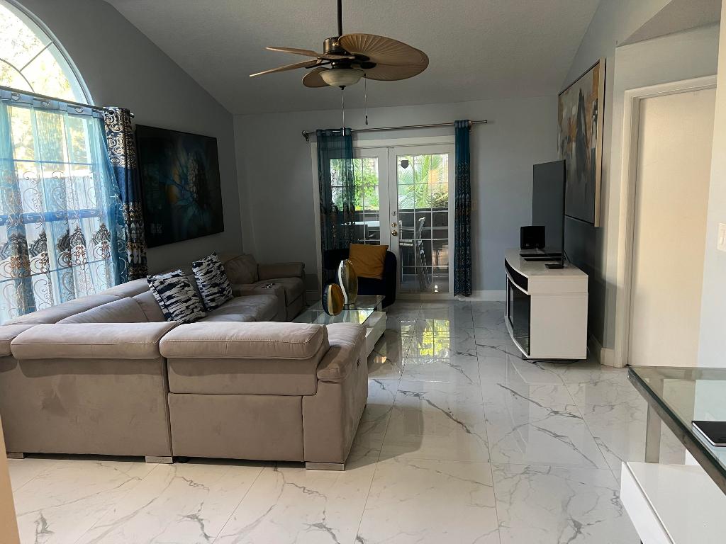 LAKESHORE AT THE MEADOWS - Residential