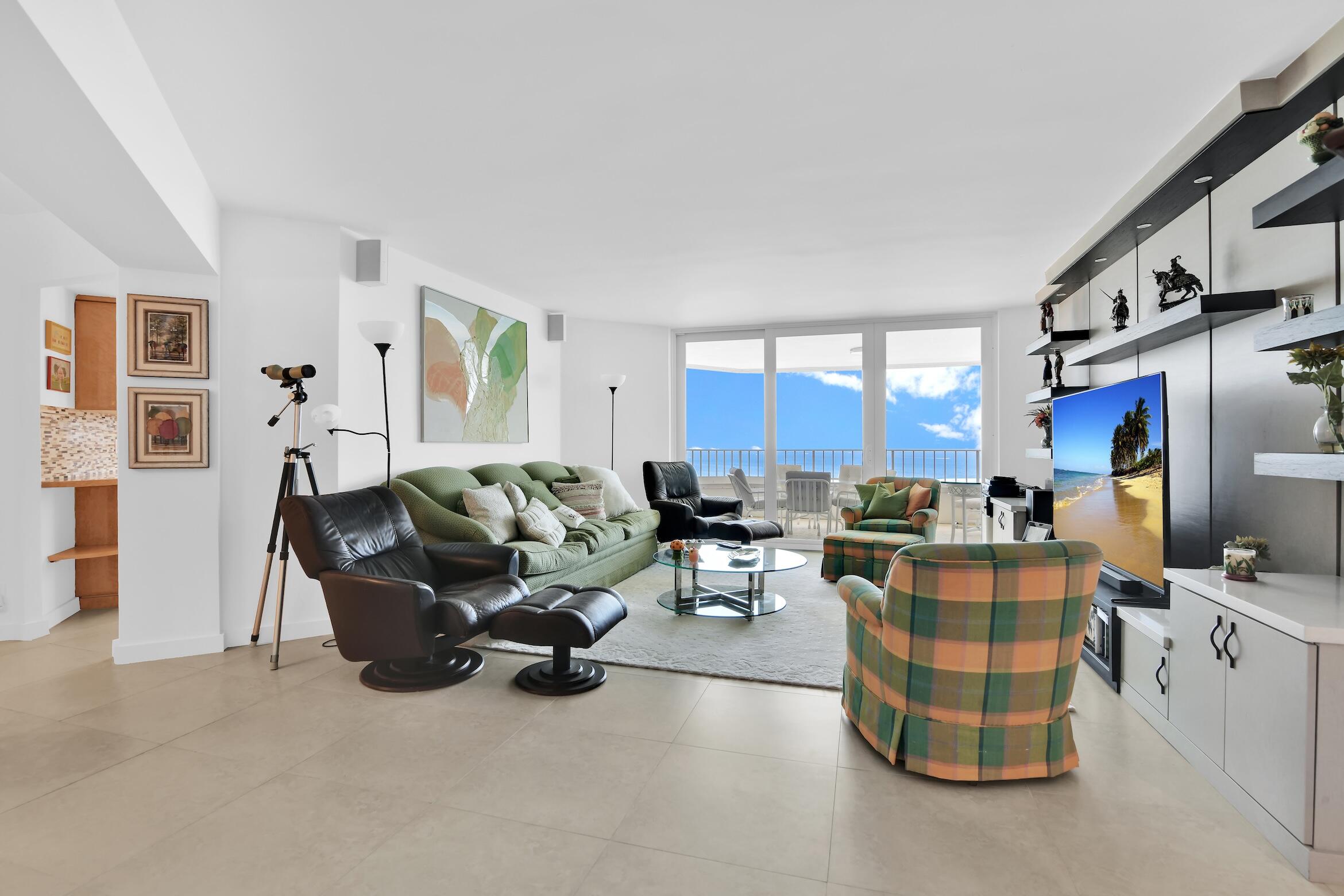 500 S Ocean Boulevard 2205