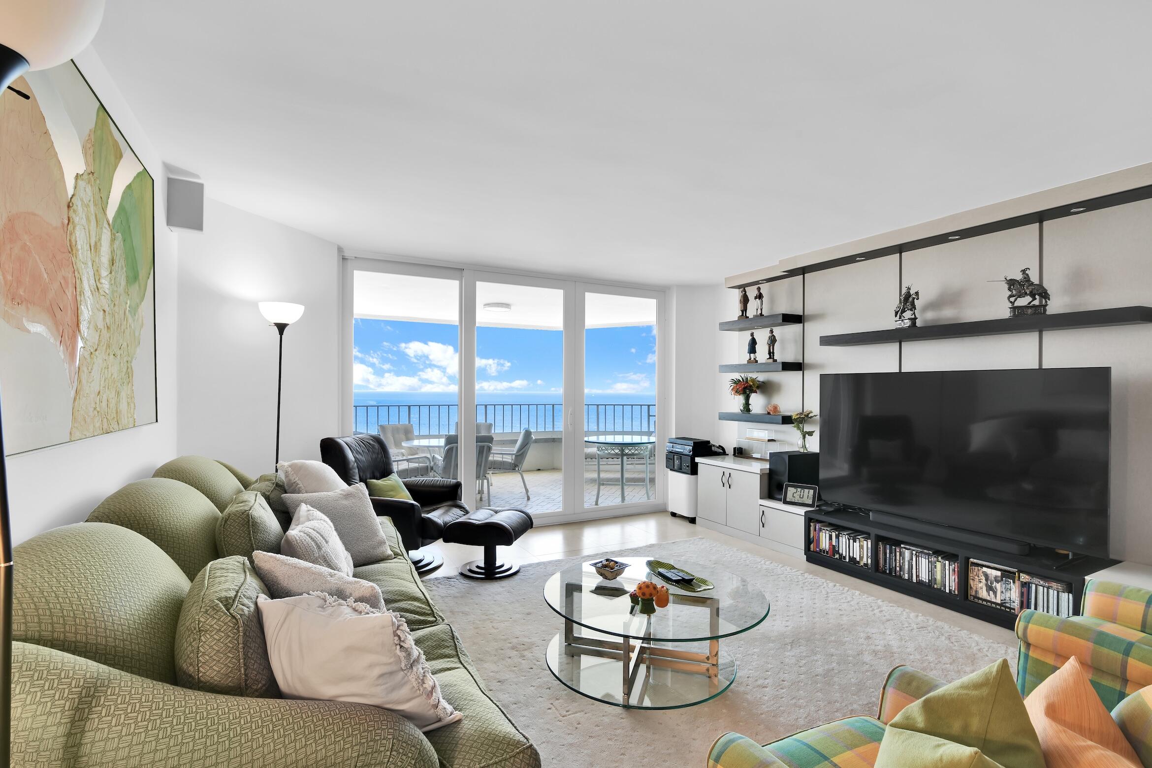 500 S Ocean Boulevard 2205