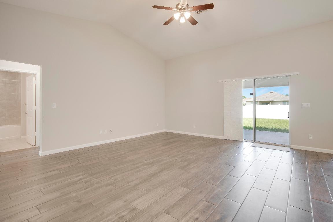 PORT ST LUCIE SECTION 19 - Residential