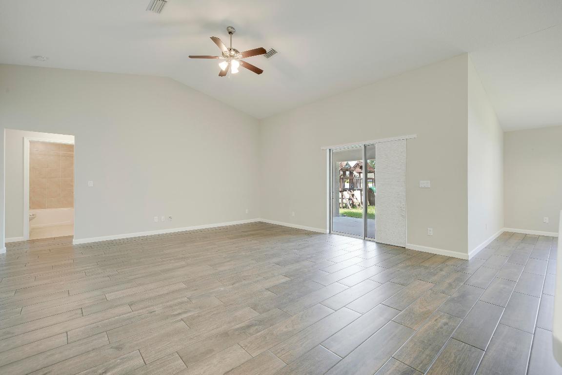 PORT ST LUCIE SECTION 19 - Residential