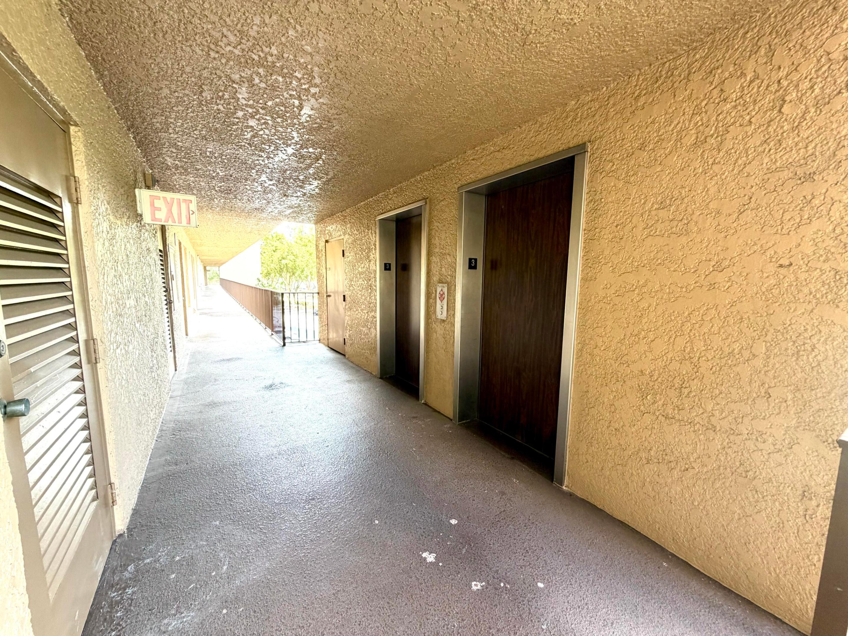 WATERS EDGE TOWERS CONDO - Residential