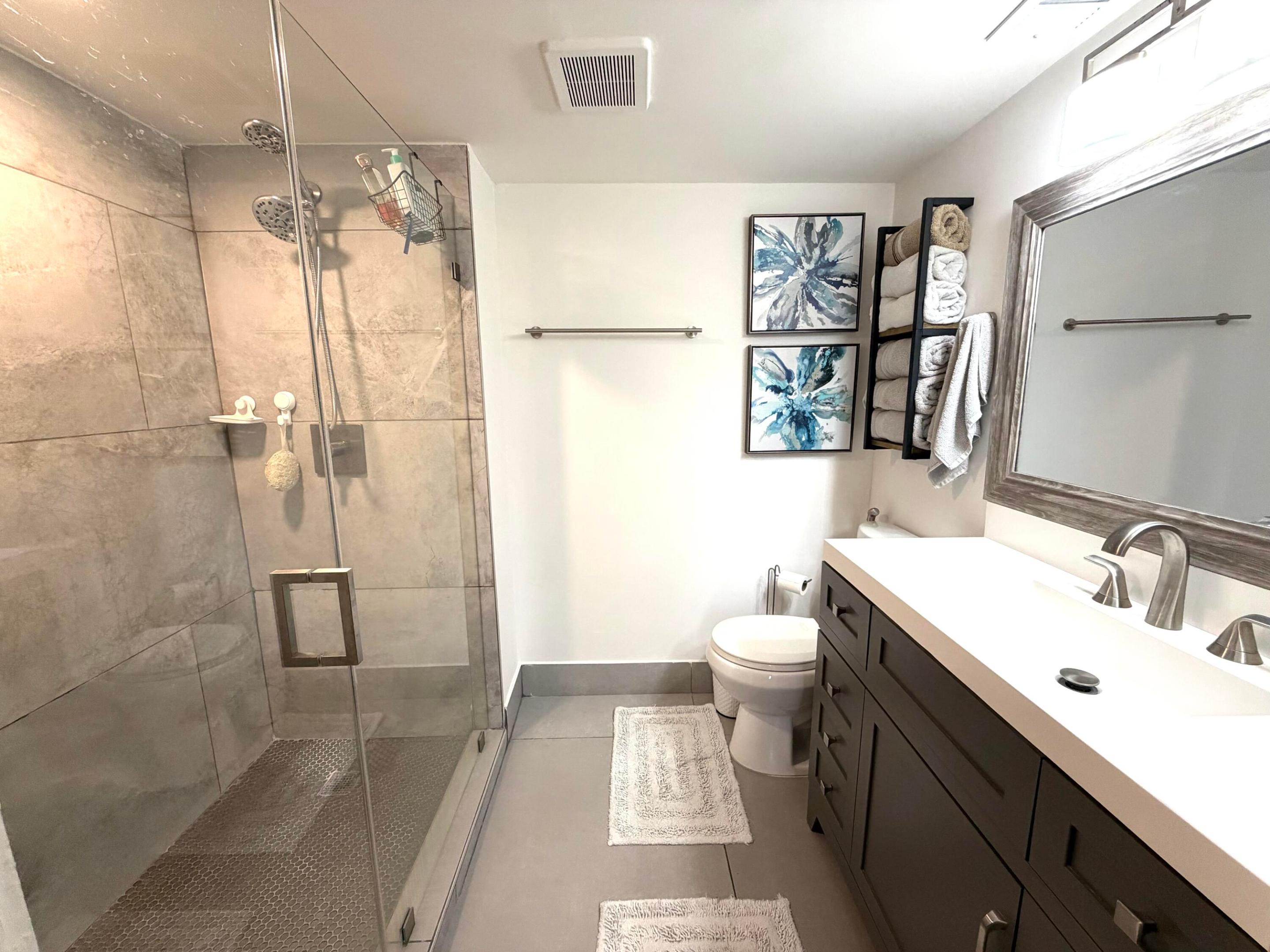 WATERS EDGE TOWERS CONDO - Residential