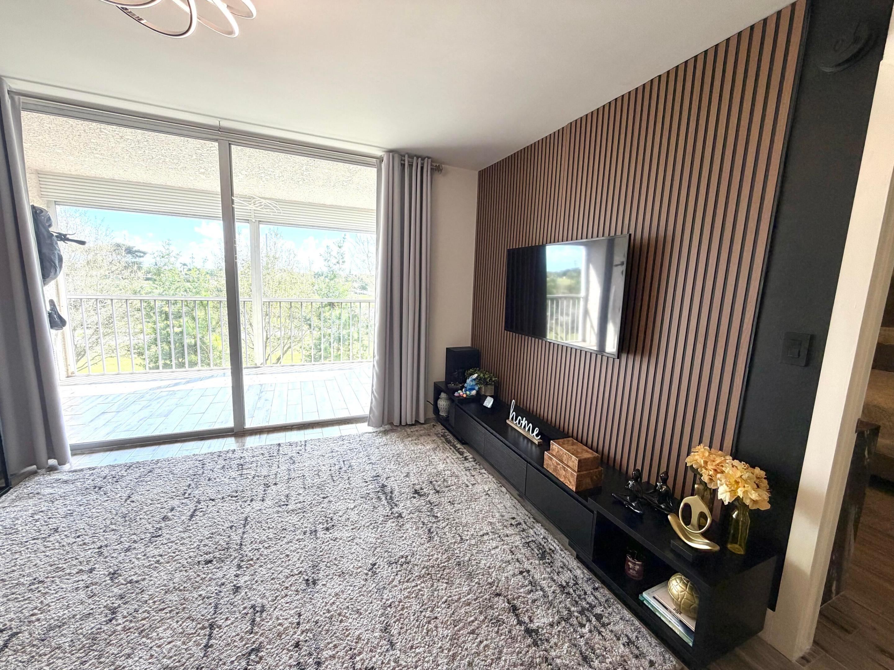 WATERS EDGE TOWERS CONDO - Residential