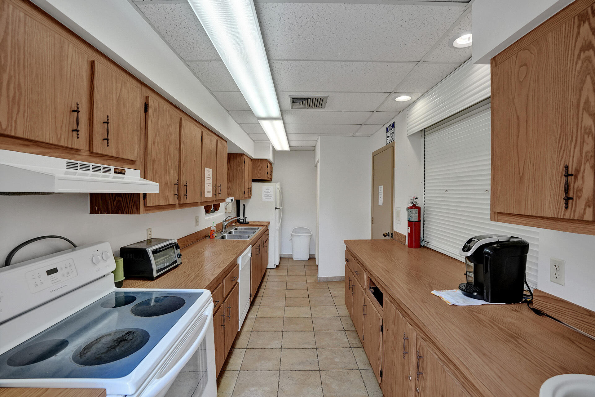 WATERS EDGE TOWERS CONDO - Residential