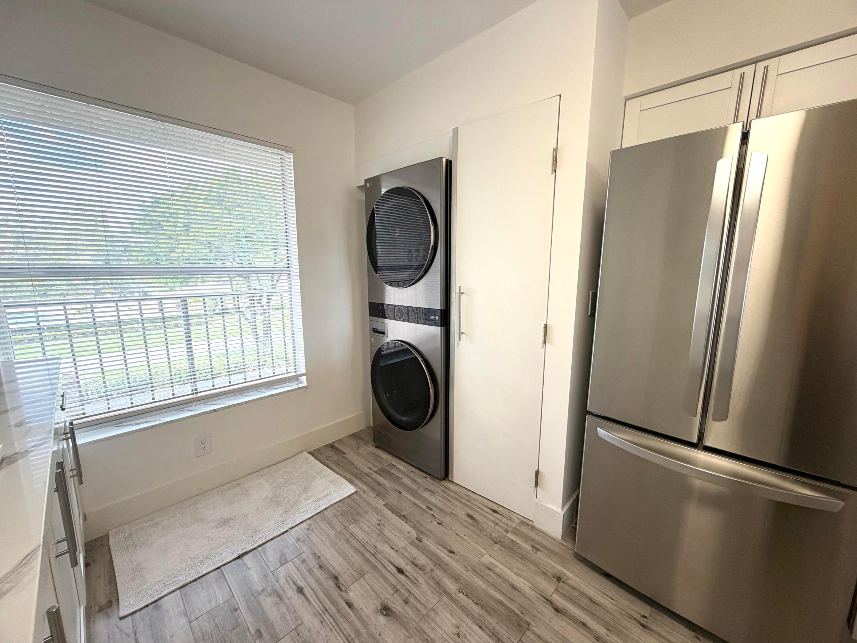 WATERS EDGE TOWERS CONDO - Residential