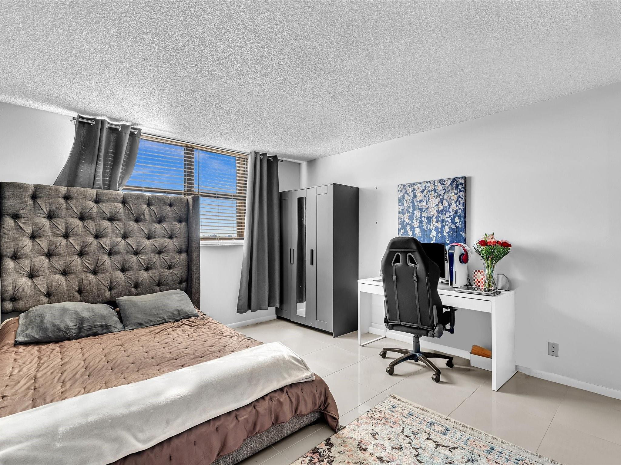 Clearwater of Meadowlakes - Residential