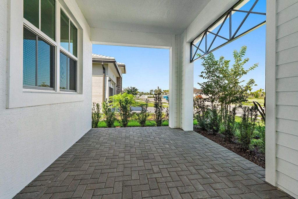 Photo of 9607 St Germain Drive, Palm Beach Gardens, FL 33412 (MLS # F10541424)