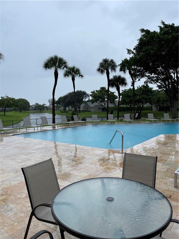 the lakes - Residential