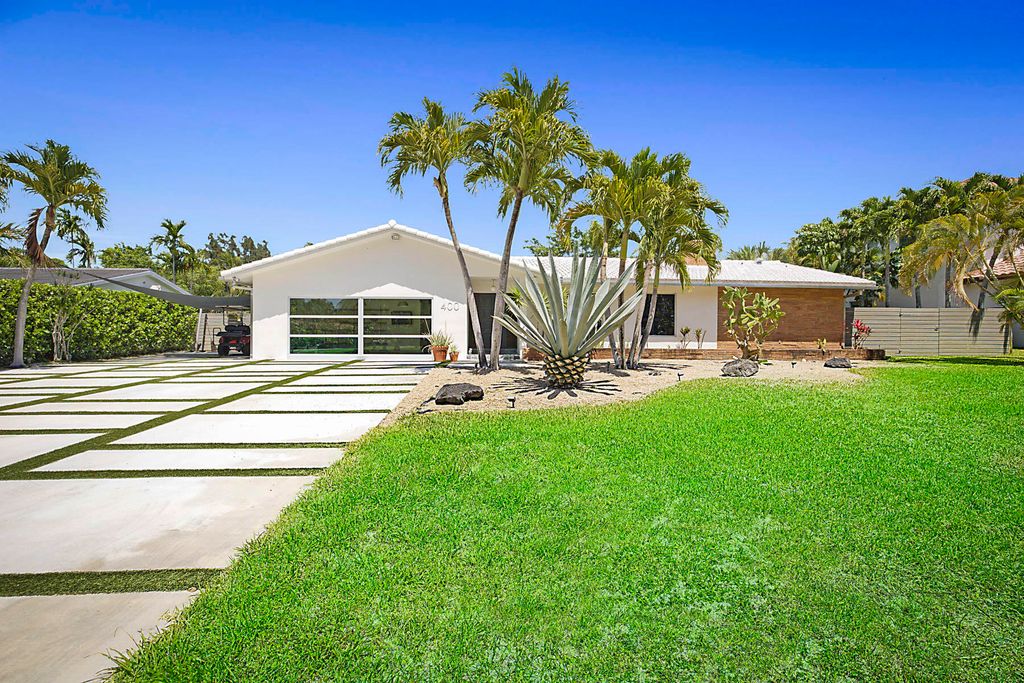 Photo of 400 NW 6th Avenue, Boca Raton, FL 33432 (MLS # B26000168)